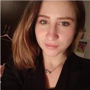 Studentessa diplomata con ottimi voti offre lezioni private per alunni di elementari e medie